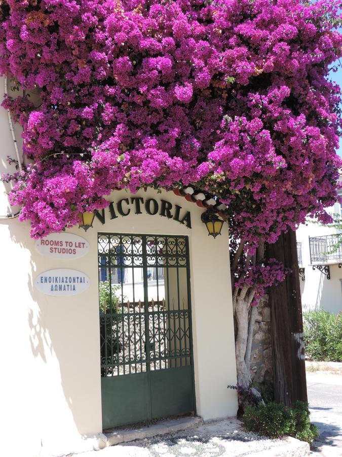 Victoria Studios Spétses Exterior foto